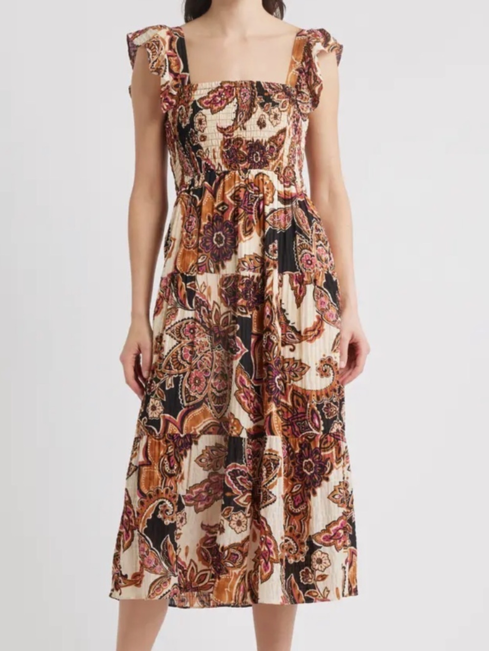 Paisley Tiered Midi Sundress
Vince Camuto